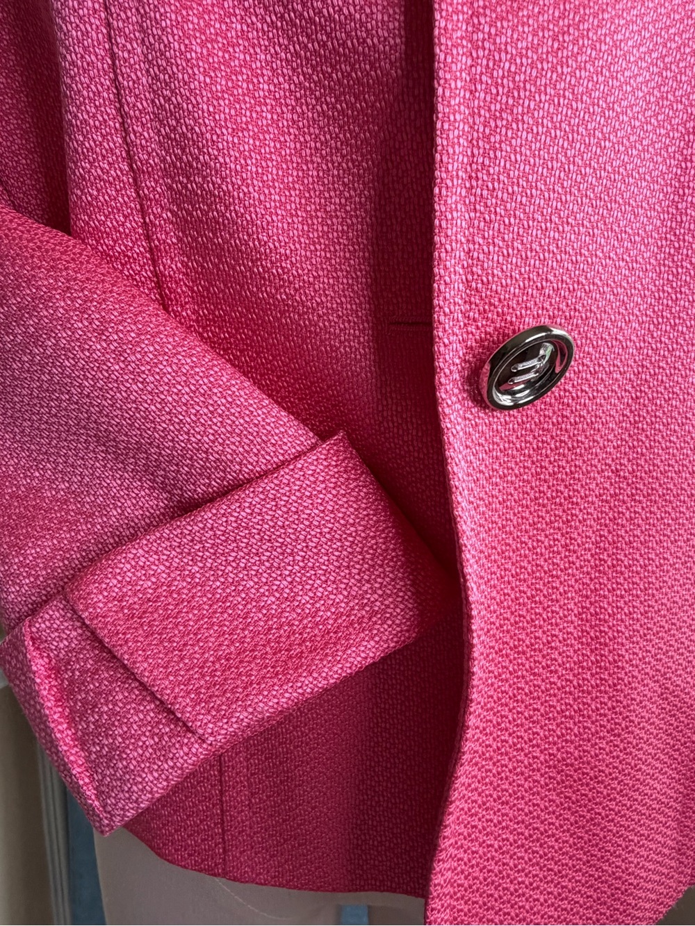 Tahari Arthur S. Levine Women’s Pink Textured Button-Front Jacket Size 12 - Picture 4 of 10